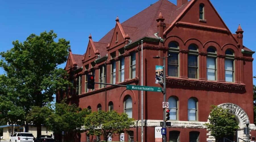 College Town Calm: 10 Best Spas in Lawrence Kansas