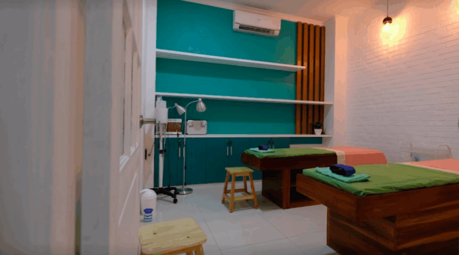 Gentle Glow: Moz5 Beauty Parlour Tebet Experience