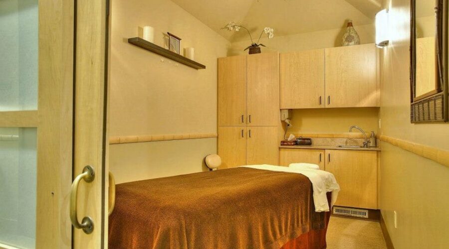 Coastal Glamour: 10 Best Spas in Santa Barbara California